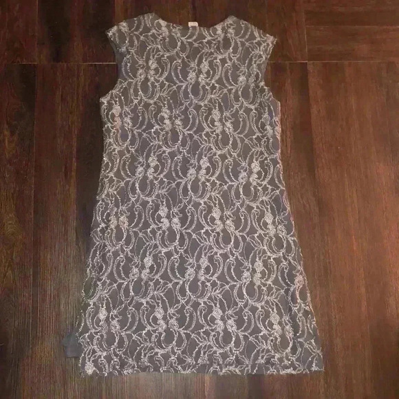 Patterned Dress, 14 - Picture 4 of 5